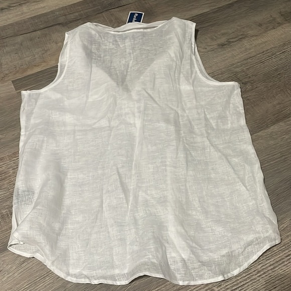 Tank top!! - Picture 2 of 3